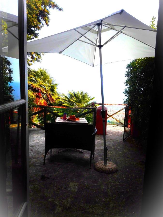 La Cita Ca - Vista Mare Apartman Finale Ligure Kültér fotó